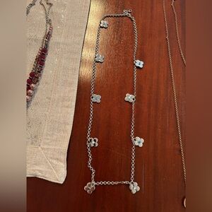 Elegant Silver Floral Necklace